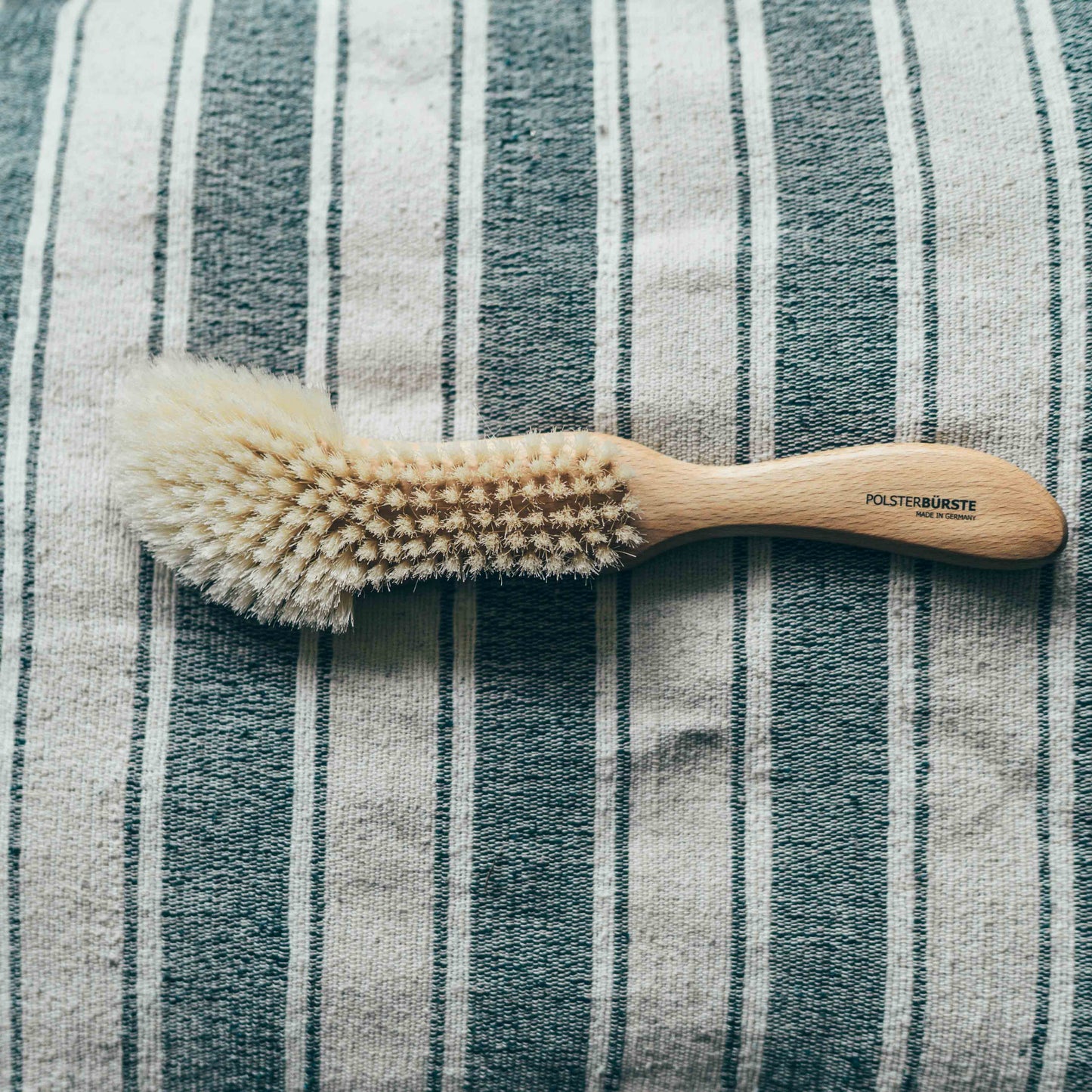 Cushion Brush