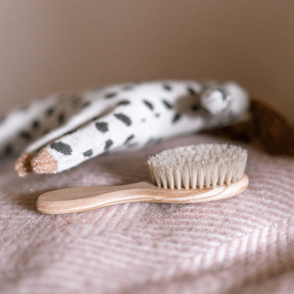 Children’s Hairbrush with Olive Wood Handle