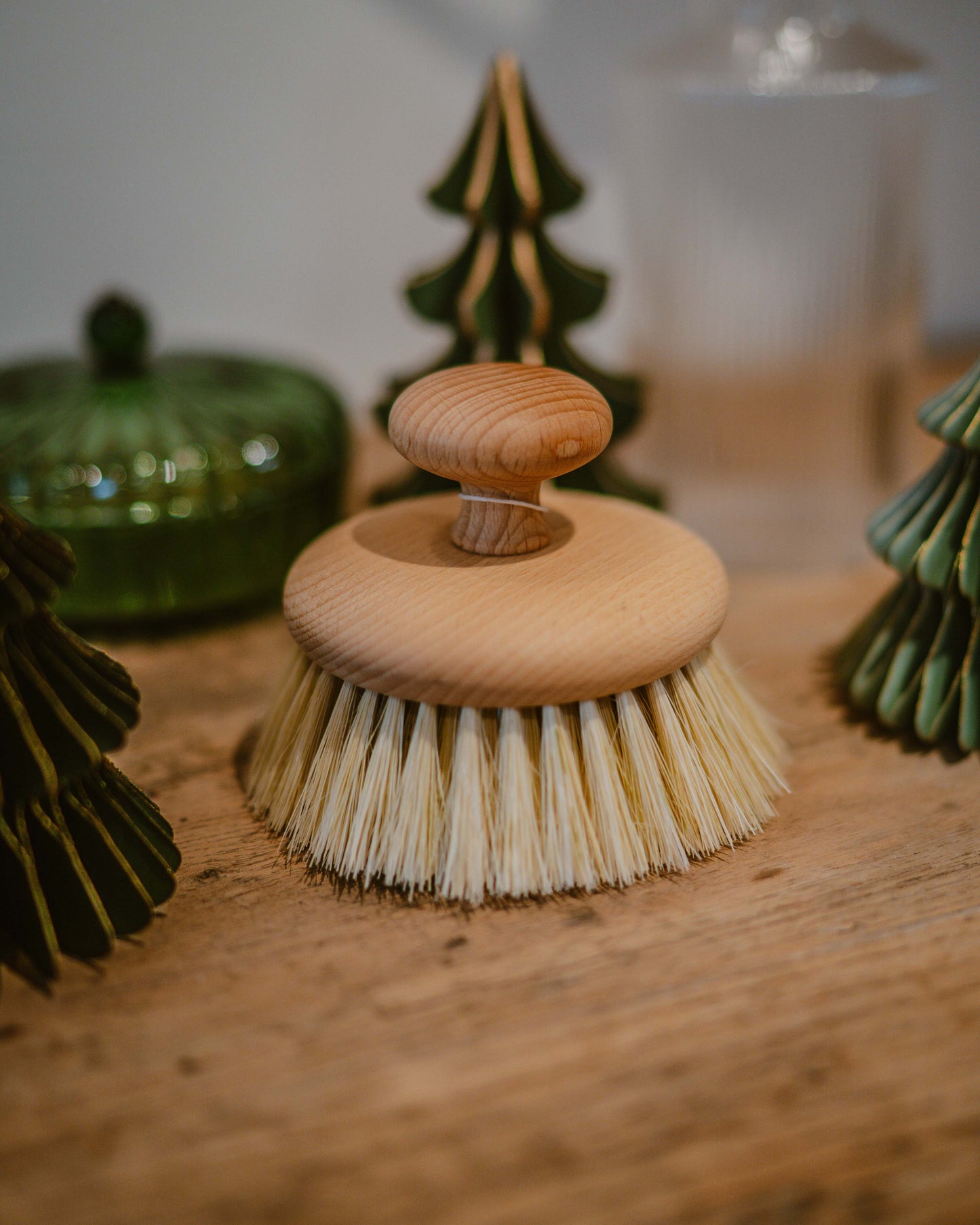 Massage Brush with Tampico Fibre - Round