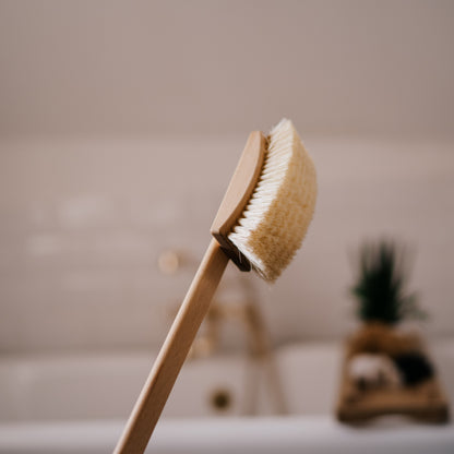 Bath Foot Brush with Oiled Beechwood & Tampico Fibre