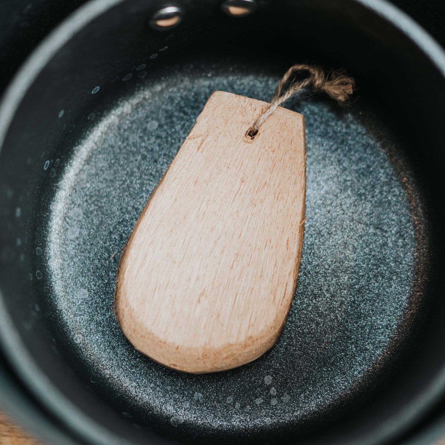 Coconut Pan Scraper